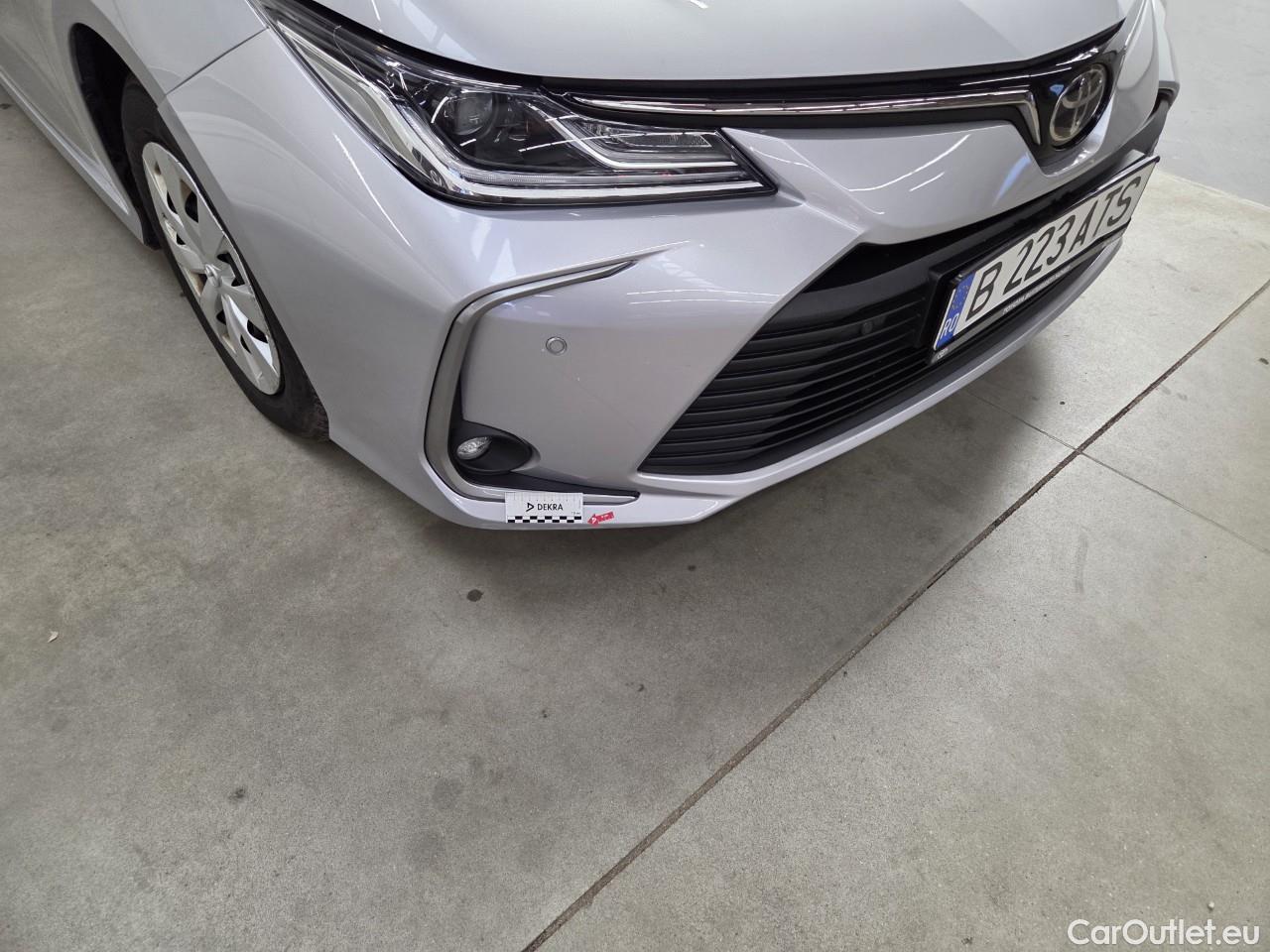  Toyota  Corolla 1.5 Business #11