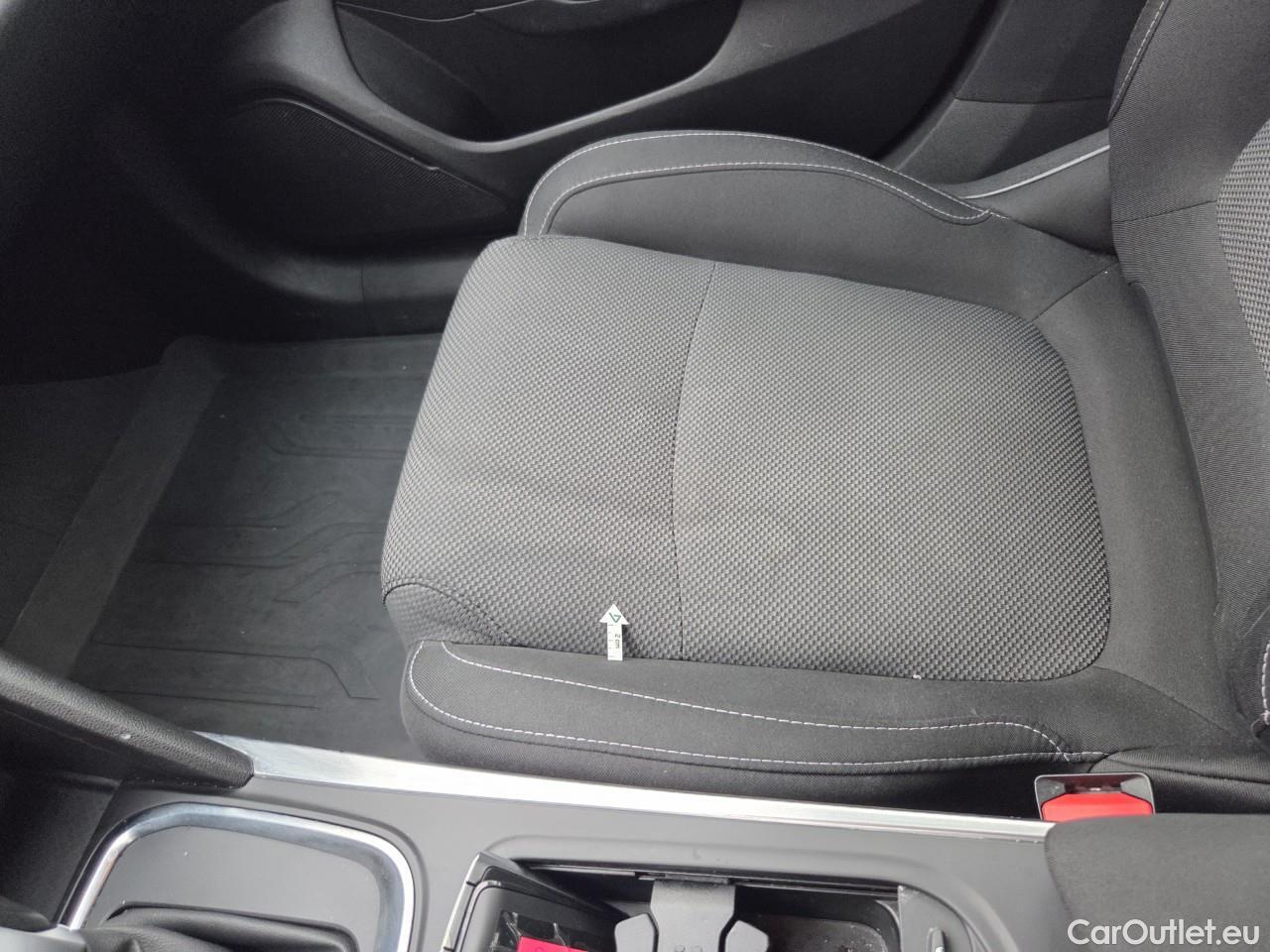  Renault  Megane 1.3 TCe 140CP equilibre EDC #23