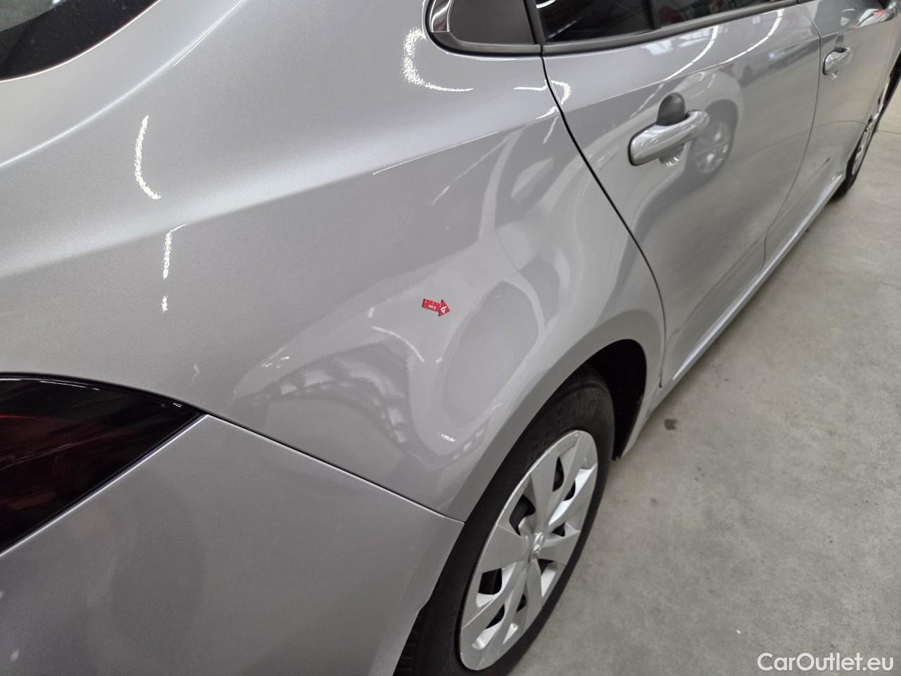  Toyota  Corolla 1.5 Business #32