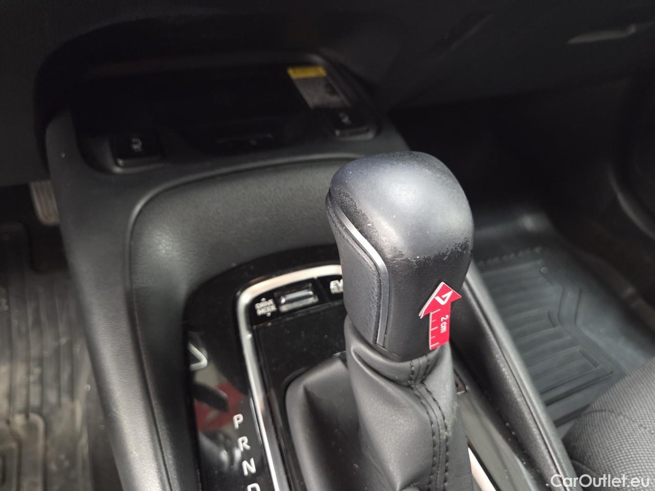  Toyota  Corolla 1.8 Hybrid Dynamic HSD E-CVT #28