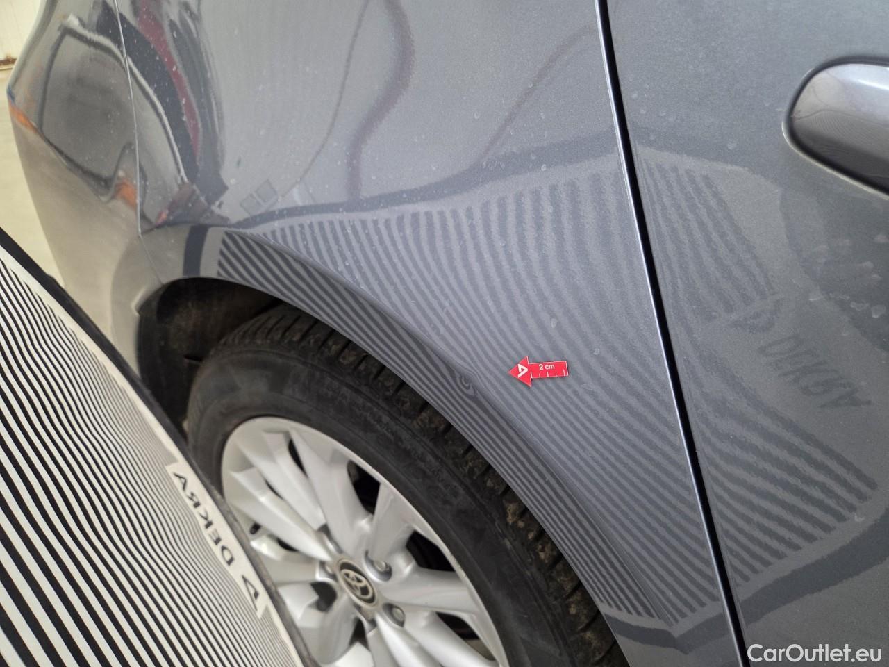  Toyota  Corolla 1.8 Hybrid Dynamic HSD E-CVT #17