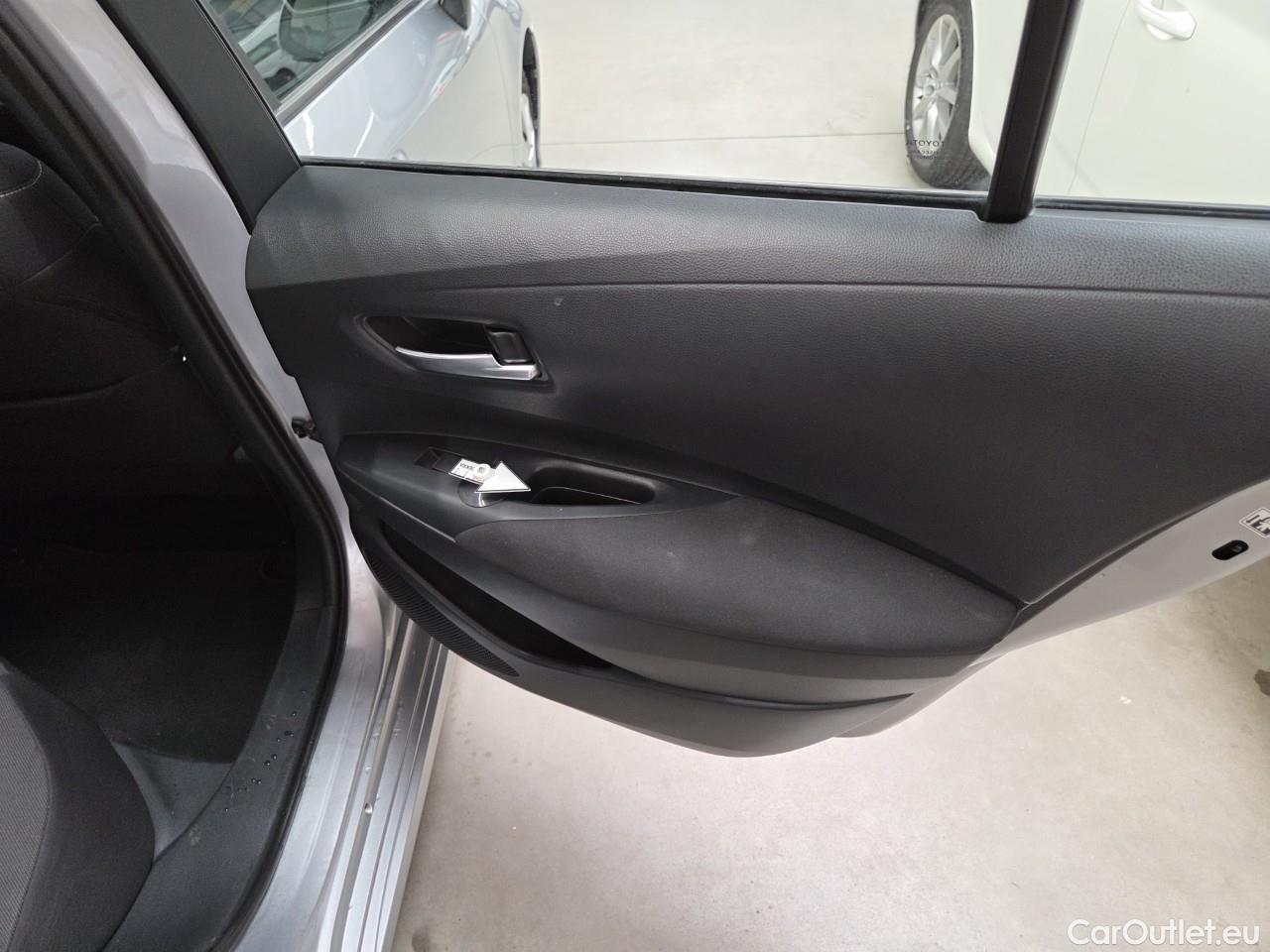  Toyota  Corolla 1.5 Business #50