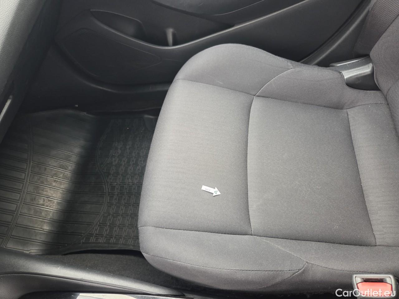  Toyota  Corolla 1.8 Hybrid Eco HSD TS E-CVT #32