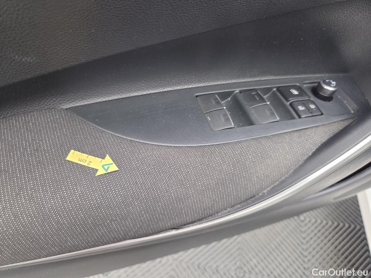  Toyota  Corolla 1.8 Hybrid Business HSD E-CVT #15