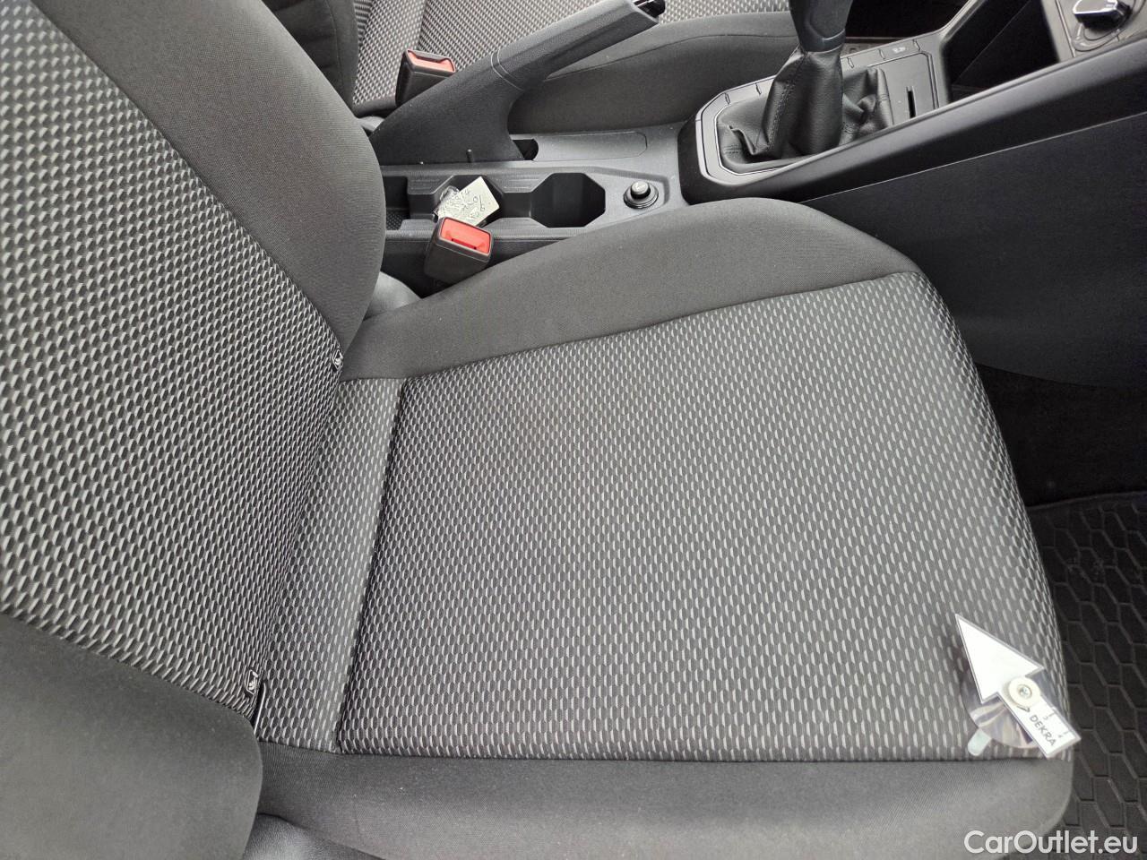  Volkswagen  Polo 1.0 80CP Trendline #52