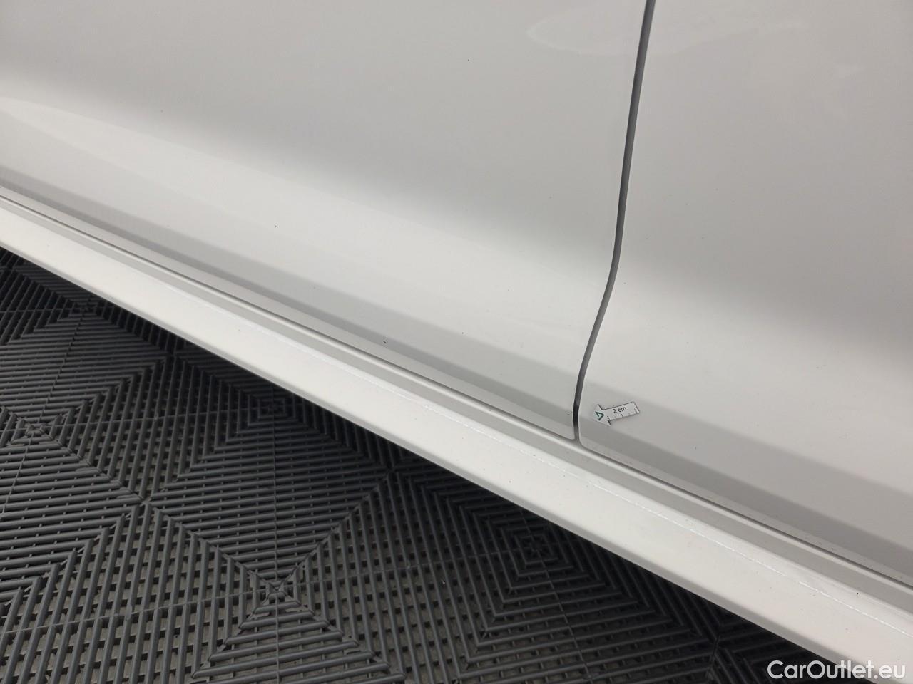  Toyota  Corolla 1.8 Hybrid Eco HSD TS E-CVT #2