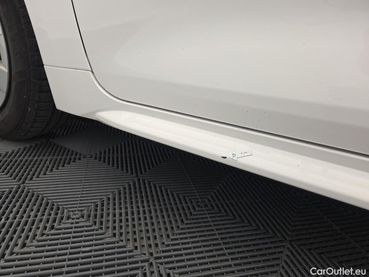  Toyota  Corolla 1.8 Hybrid Eco HSD TS E-CVT #3