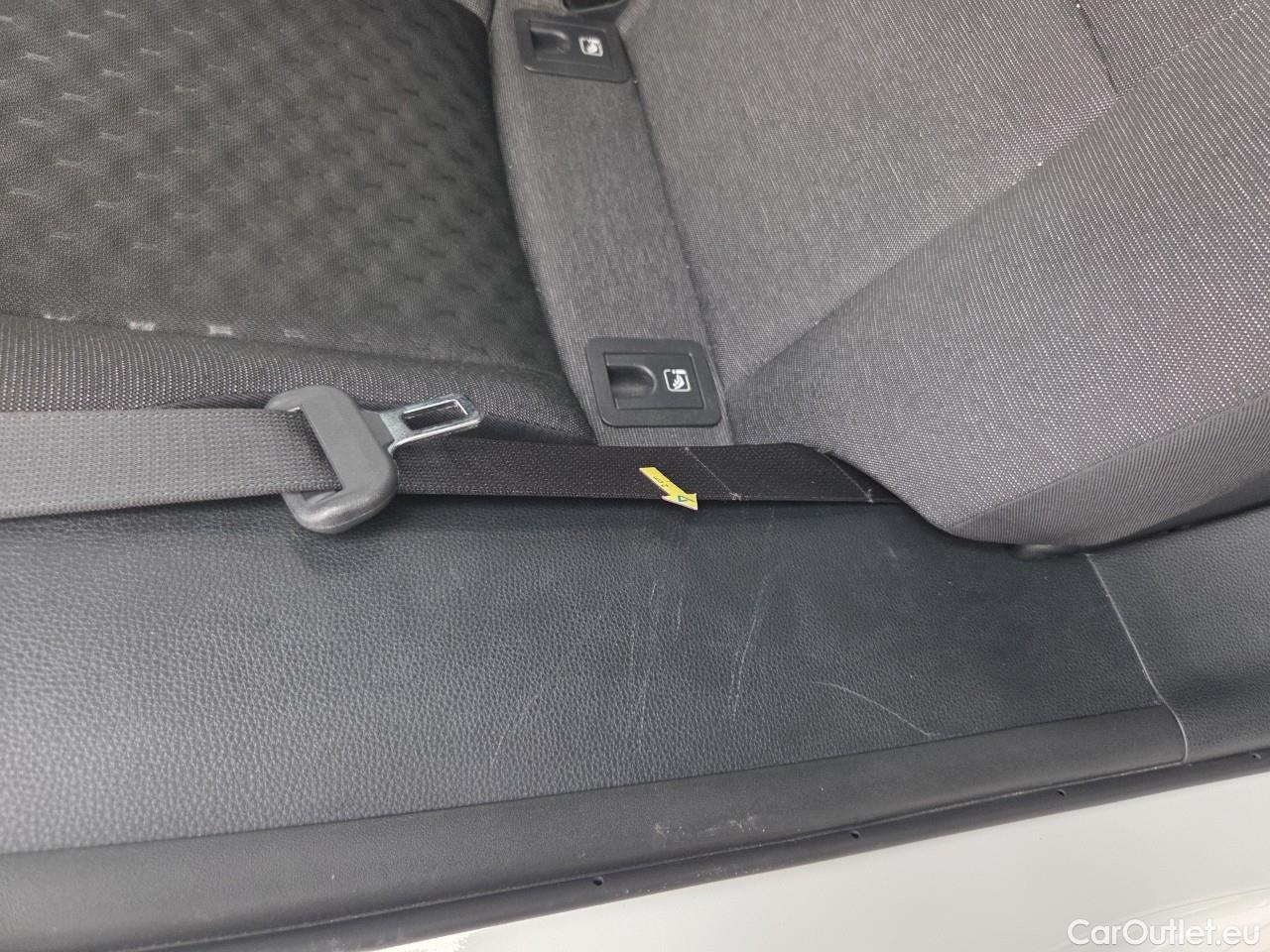  Toyota  Corolla 1.8 Hybrid Business HSD E-CVT #24