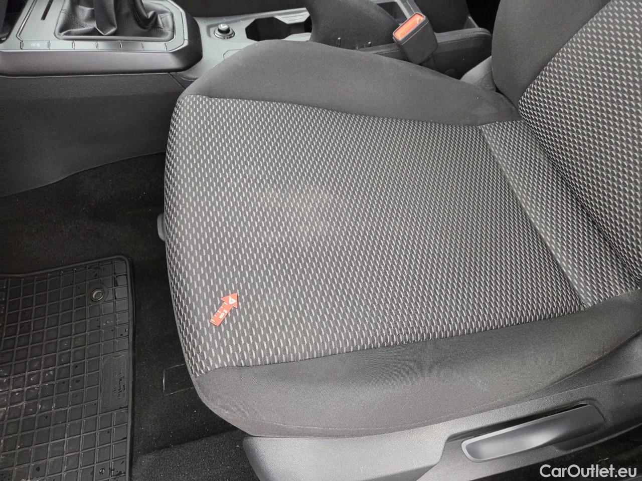  Volkswagen  Polo 1.0 80CP Trendline #42