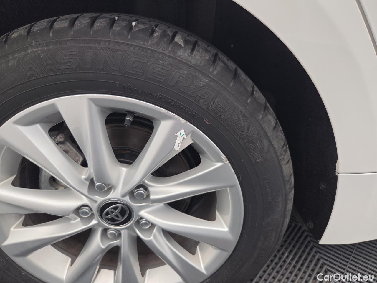  Toyota  Corolla 1.8 Hybrid Business HSD E-CVT #16