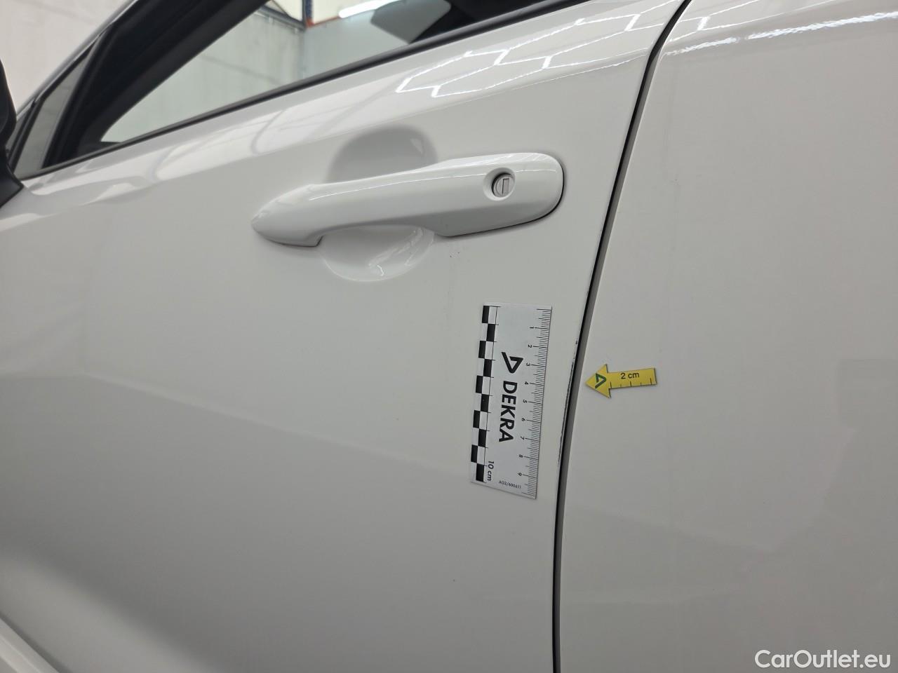  Toyota  Corolla 1.8 Hybrid Business HSD E-CVT #2