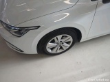  Volkswagen  Golf  Volkswagen 1.5 TSI EVO 150KM 6 biegów Life 5d #53