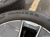  Bmw  Serie 3 Baureihe 3 Lim. 318 d Advantage 2.0 110KW AT8 E6d #24