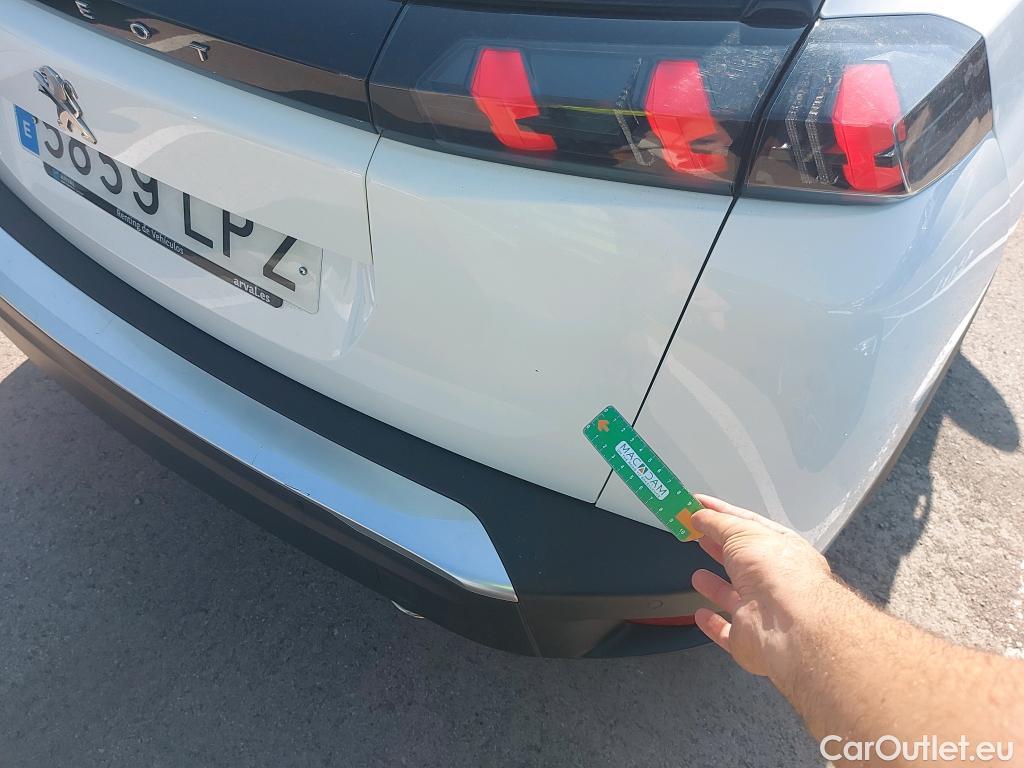  Peugeot  2008 PEUGEOT  / 2019 / 5P / todoterreno Active BlueHDI 81kW (110CV) #5