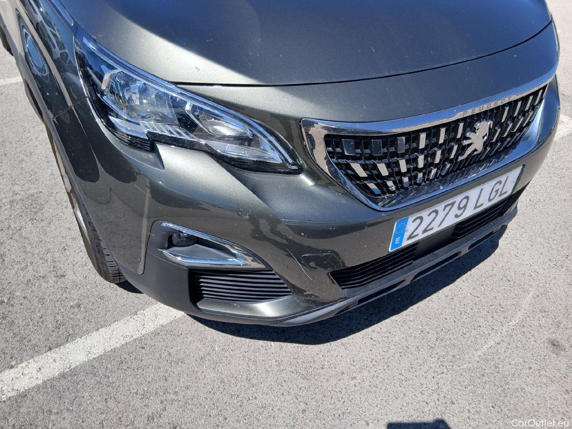  Peugeot  3008 PEUGEOT  / 2016 / 5P / todoterreno 1.5L BlueHDi 96kW (130CV) S&S Active (AC2) #6