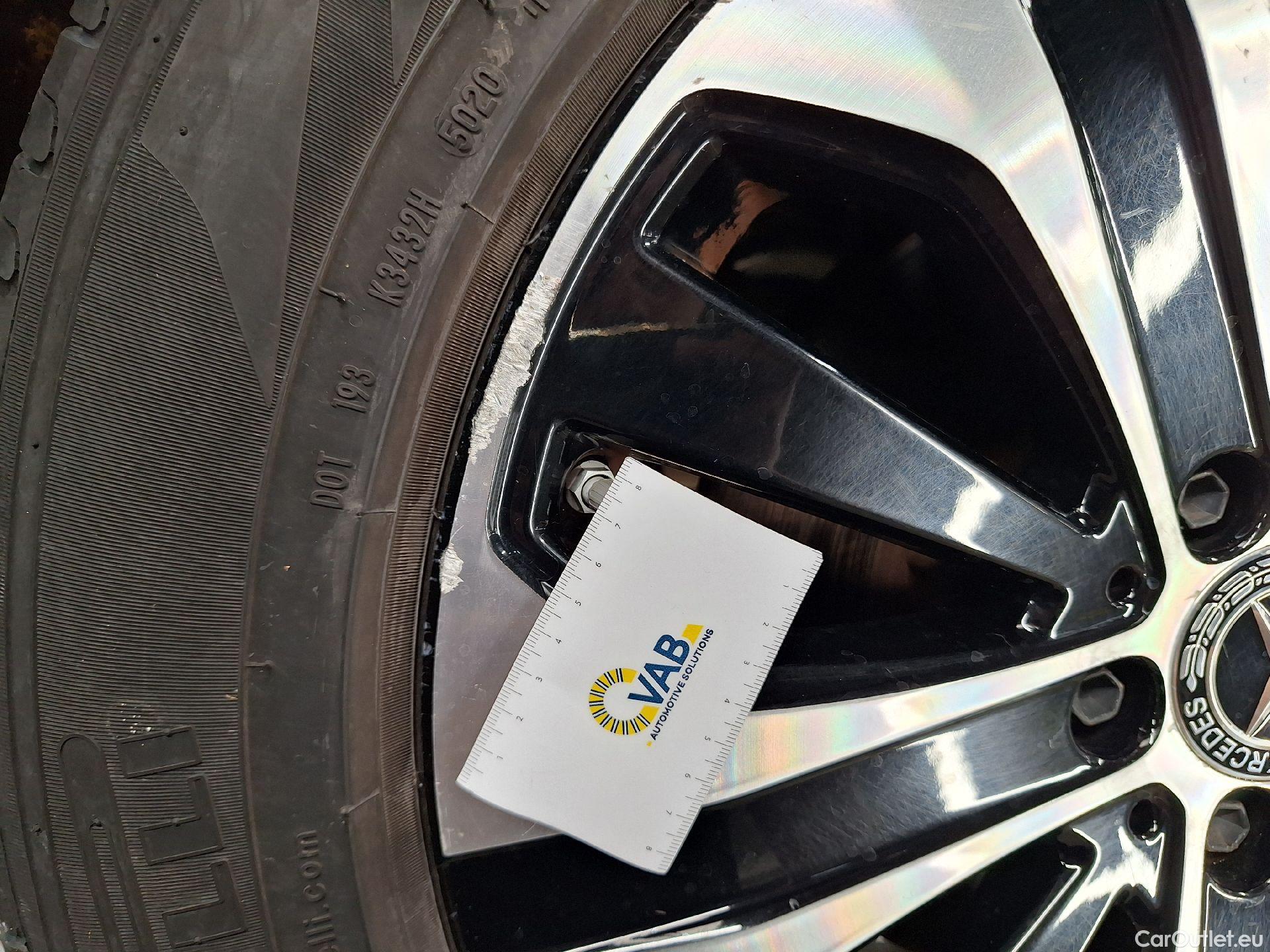  Mercedes  G-Klasee Mercedes, GLC FL'19, Mercedes-Benz GLC GLC 300 e 4MATIC 5d #25