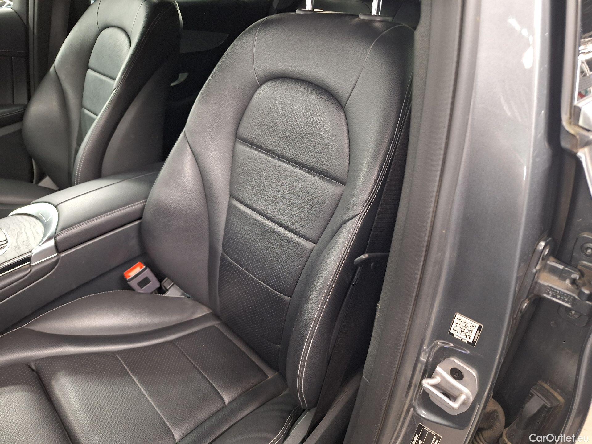 Mercedes  G-Klasee Mercedes, GLC FL'19, Mercedes-Benz GLC GLC 300 e 4MATIC 5d #3