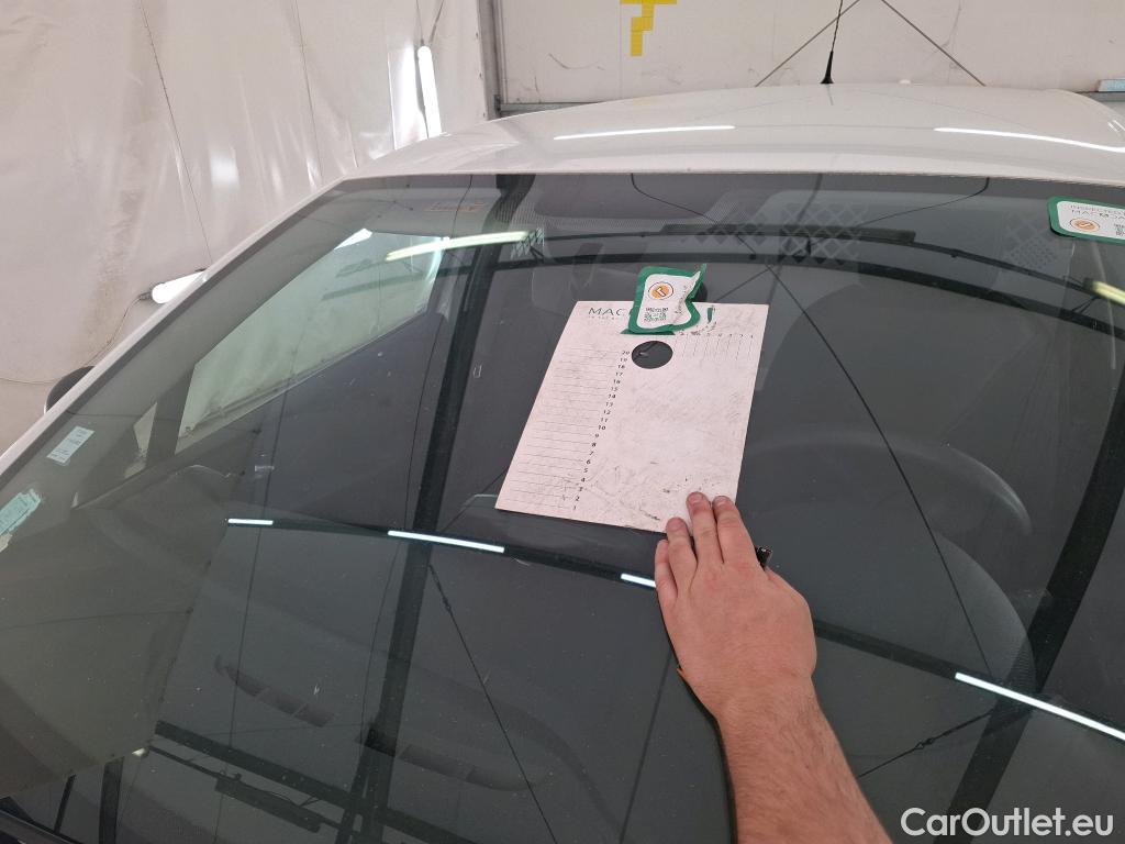  Renault  Clio  IV Air 1.5 dCi 75CV BVM5 E6 #47