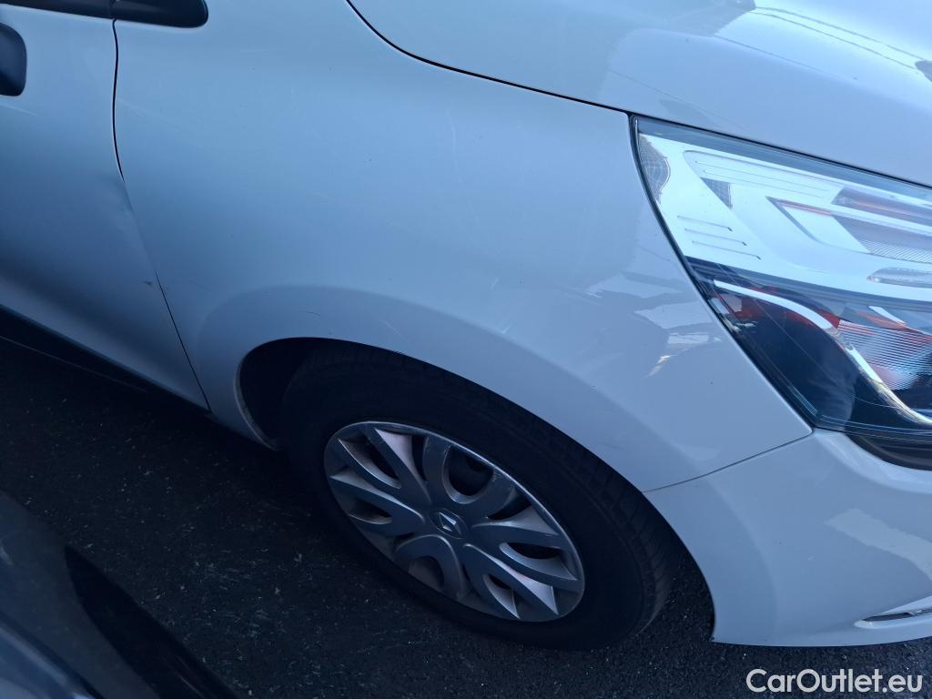  Renault  Clio  IV Air MediaNav 1.5 dCi 75CV BVM5 E6 #61