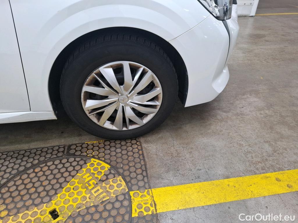  Peugeot  208  Premium 1.5 HDi 100CV BVM6 E6d #32