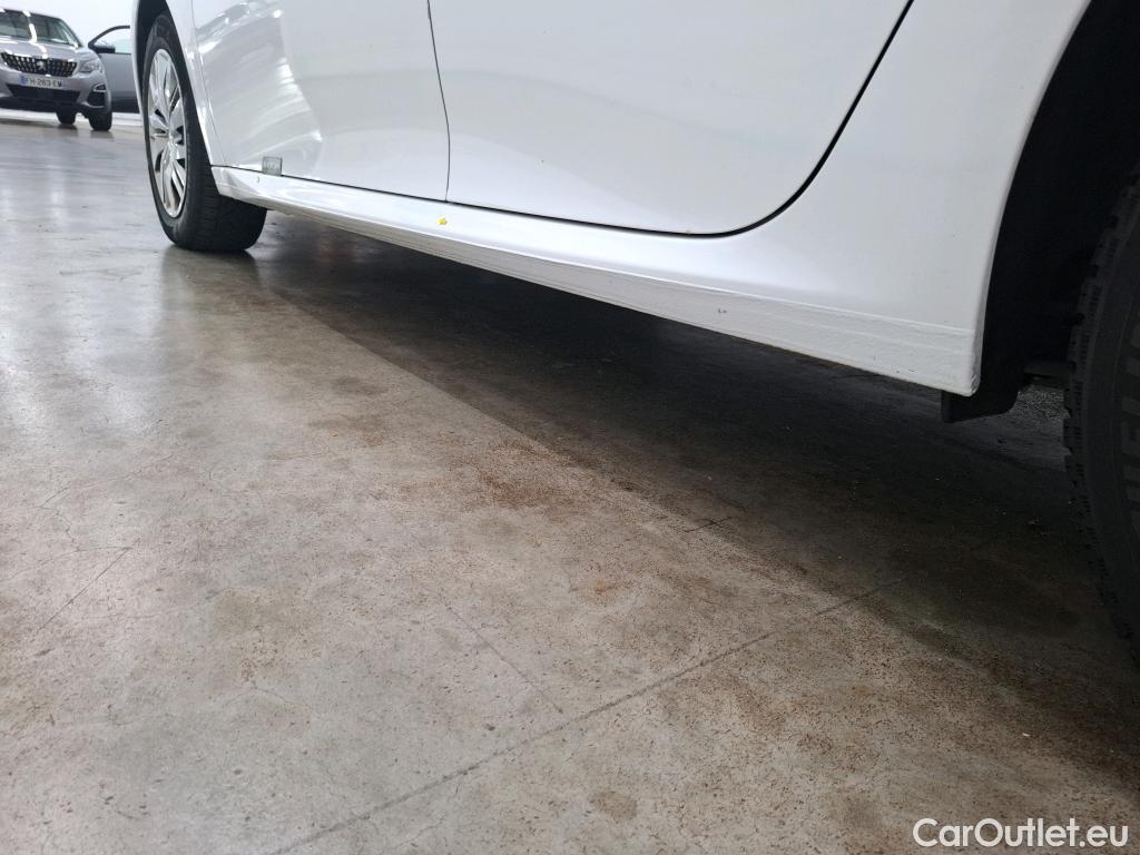  Peugeot  208  Premium 1.5 HDi 100CV BVM6 E6d #8