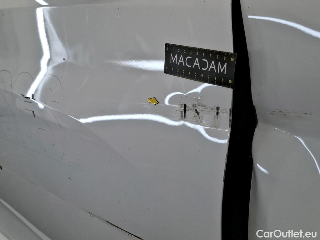 Peugeot  208  Premium 1.5 HDi 100CV BVM6 E6d #14