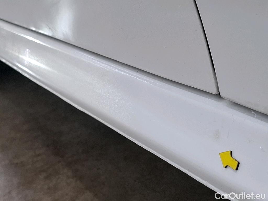  Peugeot  208  Premium 1.5 HDi 100CV BVM6 E6d #9
