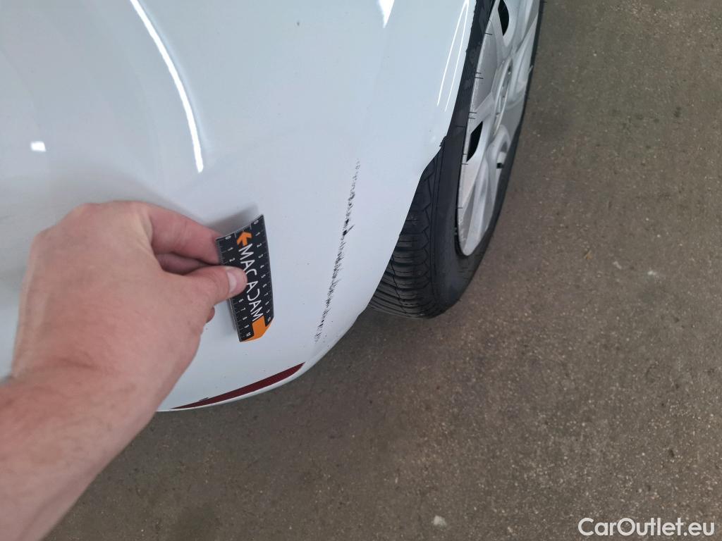  Renault  Clio  IV Air 1.5 dCi 75CV BVM5 E6 #24