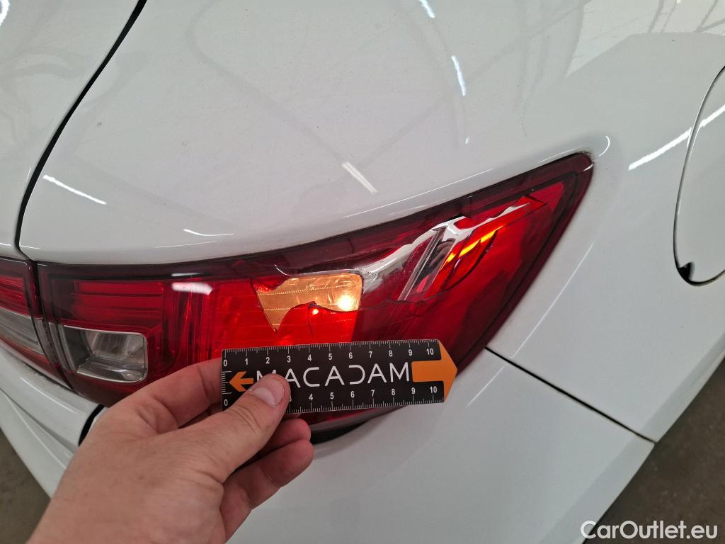  Renault  Clio  IV Air 1.5 dCi 75CV BVM5 E6 #33