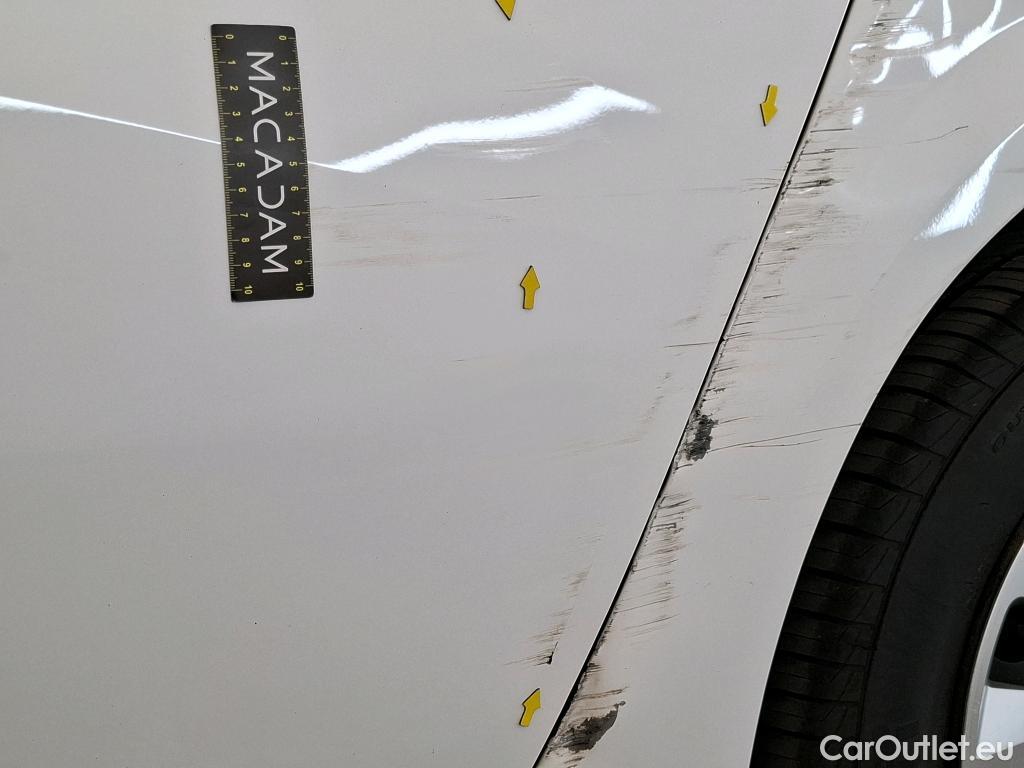  Peugeot  208  Premium 1.5 HDi 100CV BVM6 E6d #34