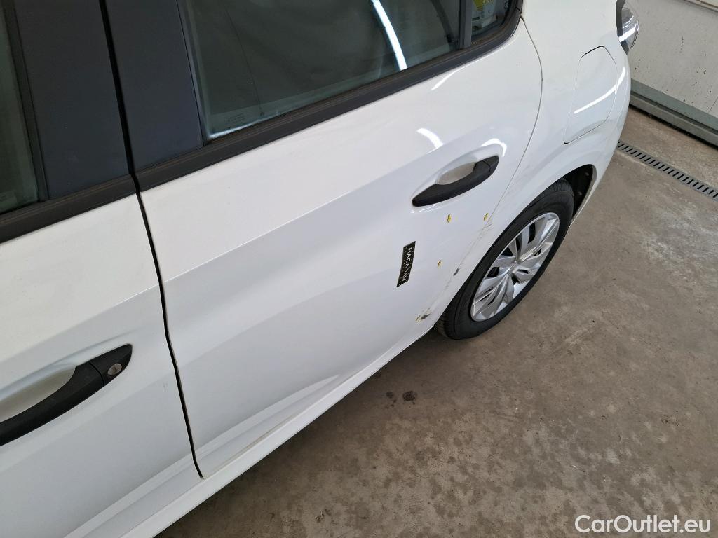  Peugeot  208  Premium 1.5 HDi 100CV BVM6 E6d #32