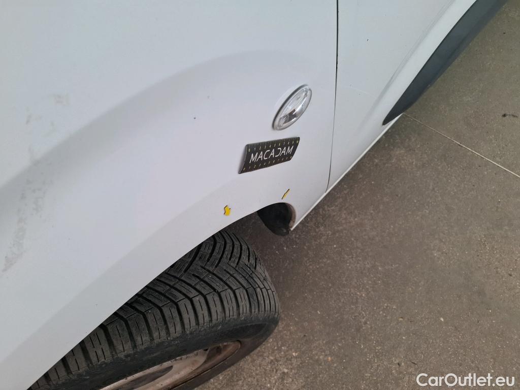  Citroen  Berlingo  Fourgon Club M 650 1.5 BlueHDi 75CV BVM5 E6dT #17