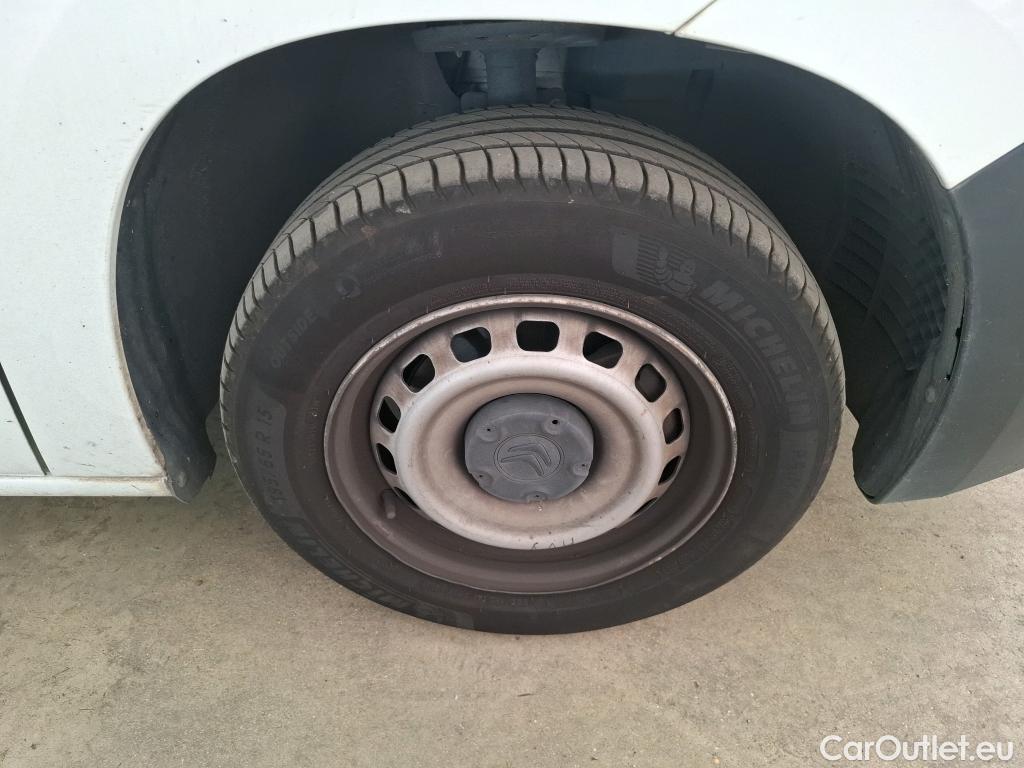  Citroen  Berlingo  Fourgon Club M 650 1.5 BlueHDi 100CV BVM6 E6d #30