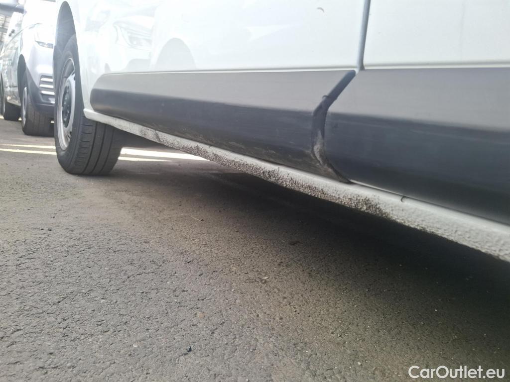  Citroen  Jumpy  Fourgon Club M 2.0 BlueHDi 120CV BVM6 E6d #59