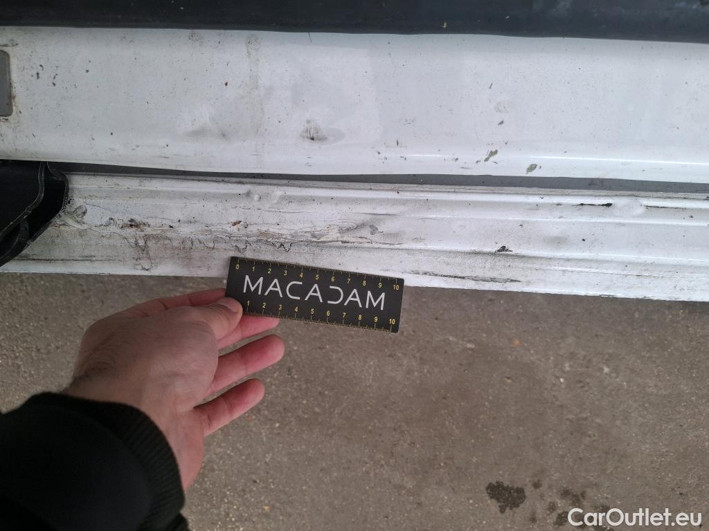  Citroen  Jumpy  Fourgon Club M 2.0 BlueHDi 120CV BVM6 E6d #38