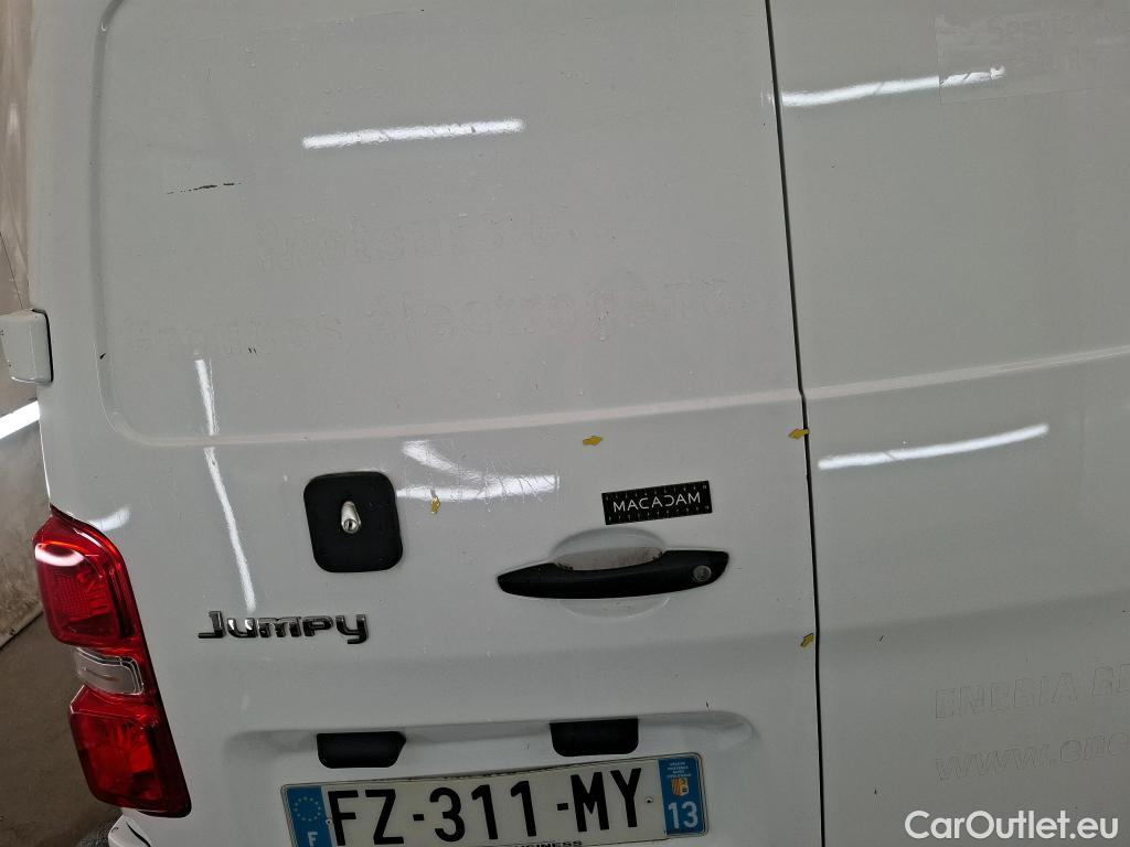  Citroen  Jumpy  Fourgon Club M 2.0 BlueHDi 120CV BVM6 E6d #24