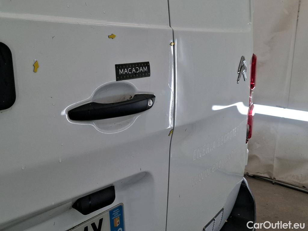  Citroen  Jumpy  Fourgon Club M 2.0 BlueHDi 120CV BVM6 E6d #25