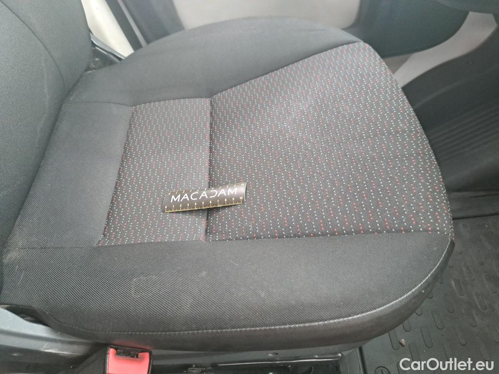  Citroen  Jumper CITROEN  VU 4p Fourgon 33 L2H2 BlueHDi 110 BVM6 Business #29