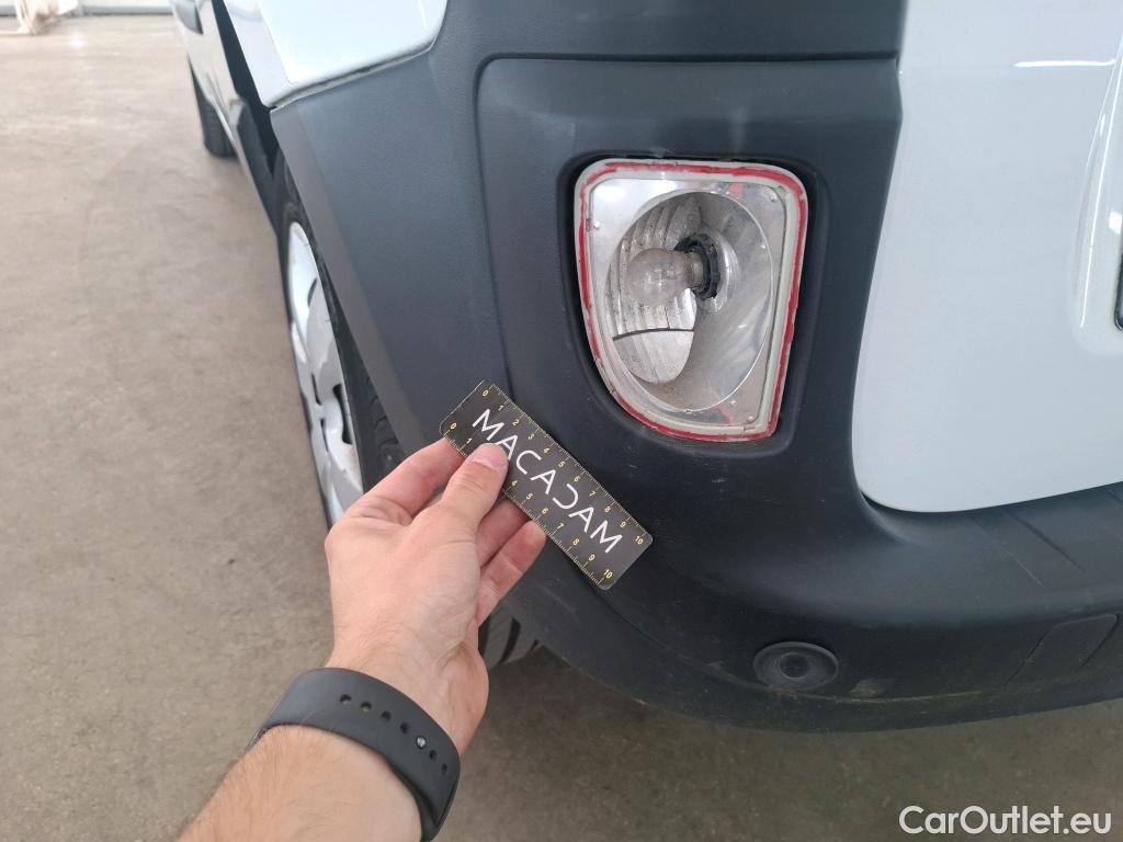 Renault  Kangoo  Express Maxi Extra (Série Spéciale) 1.5 #24