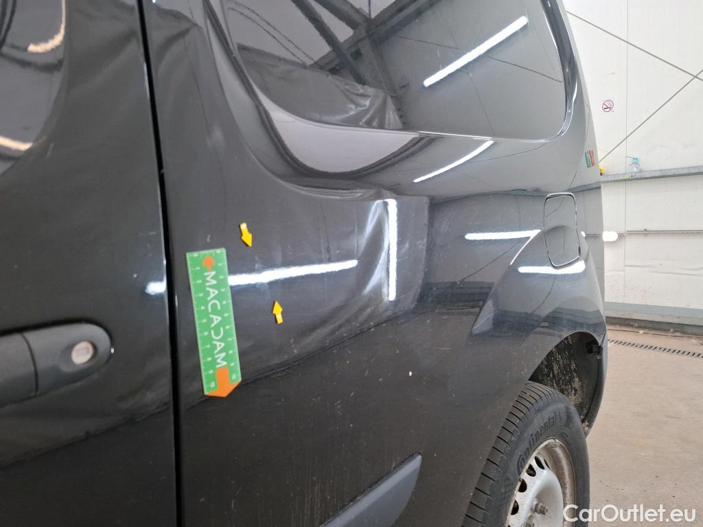 Renault  Kangoo  Express Compact Grand Confort (L0) 1.5 dCi 90CV BVM5 E6 #22