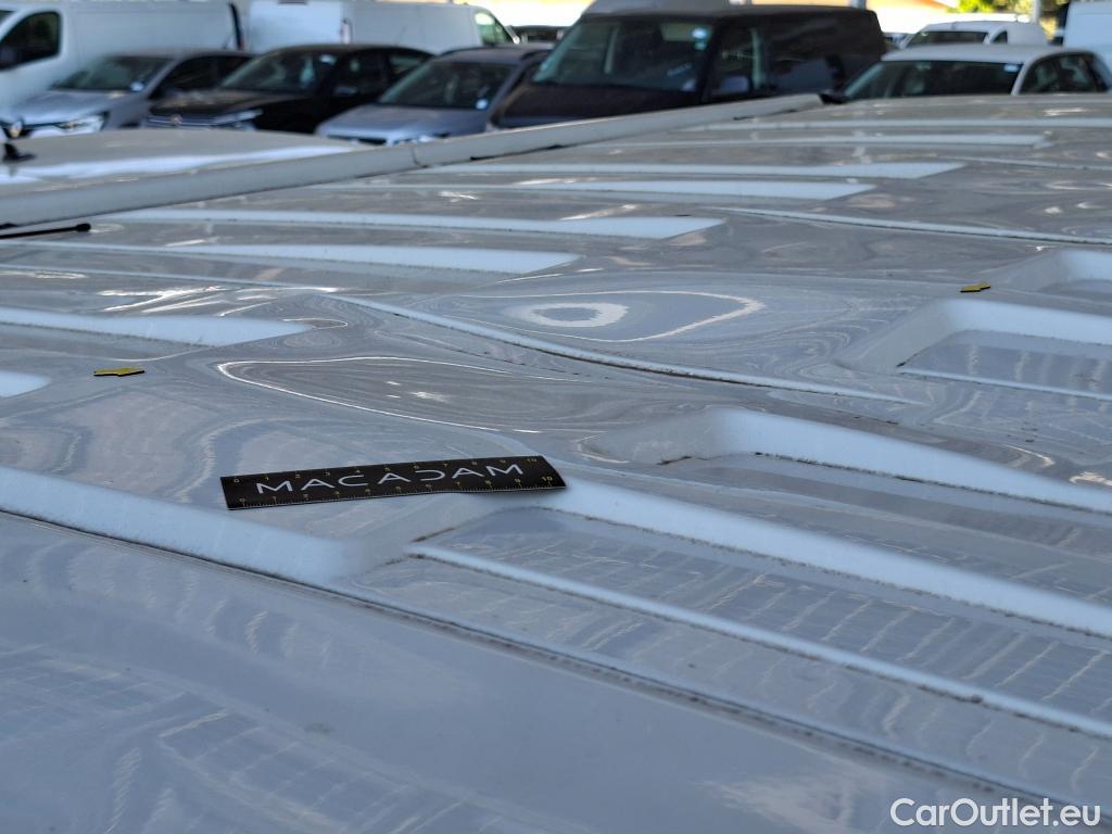  Renault  Trafic RENAULT  / 2014 / 4P / Fourgon tôlé &FG GCF L1H1 1200 dCi 95 E6 #4