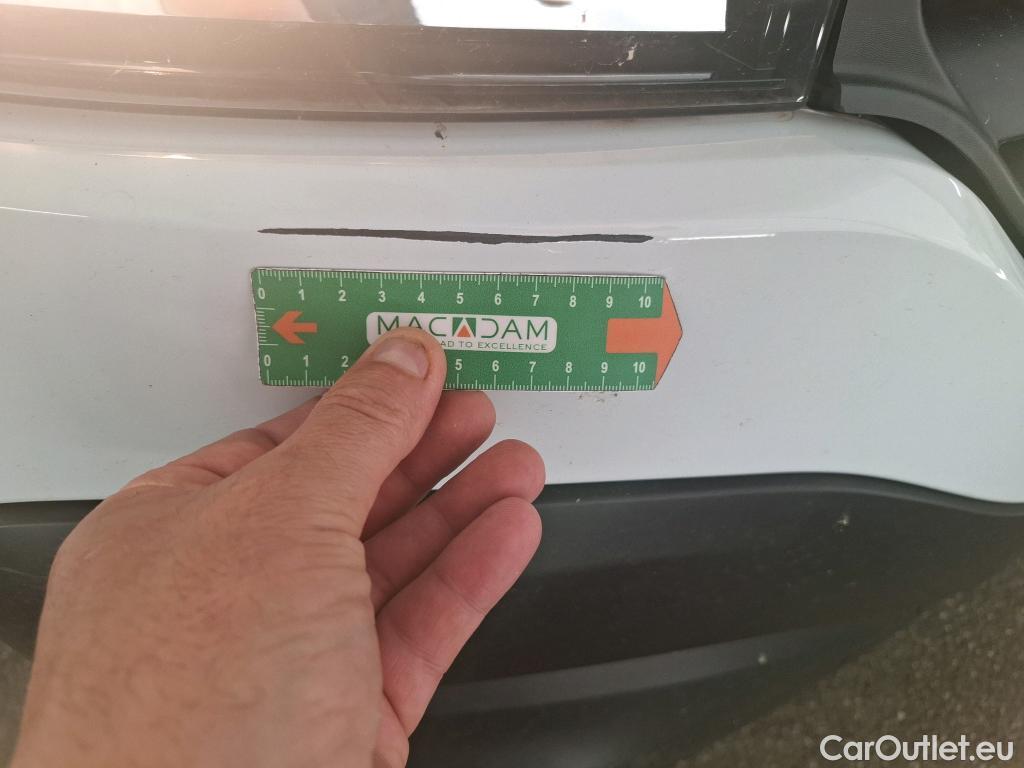  Renault  Trafic RENAULT  VU 4p Fourgon FG GCF L1H1 1000 dCi 95 E6 #41
