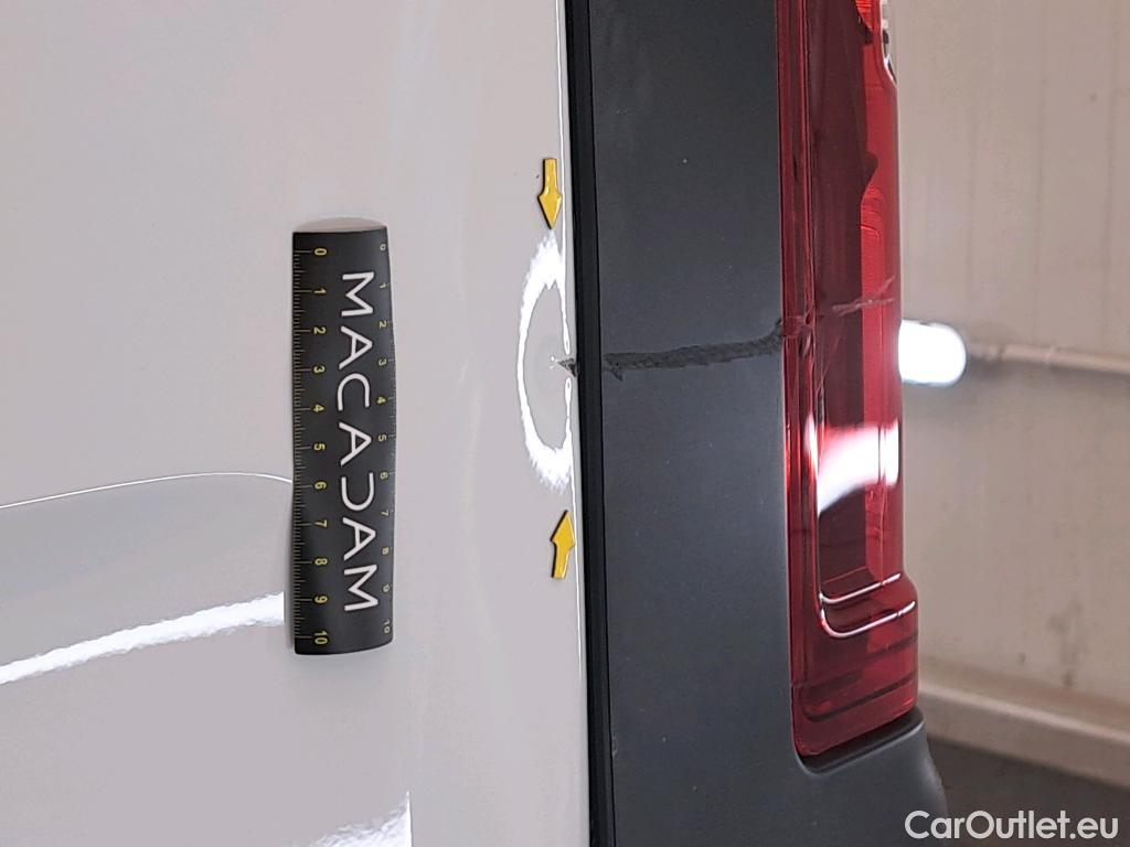  Renault  Trafic RENAULT  / 2019 / 4P / Fourgon tole NV FG GCF L2H2 1200 Energy dCi 145 #35