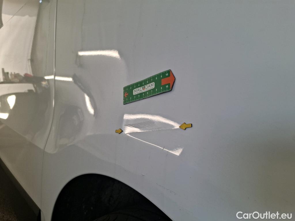  Renault  Trafic RENAULT  VU 4p Fourgon FG GCF L1H1 1000 dCi 95 E6 #13