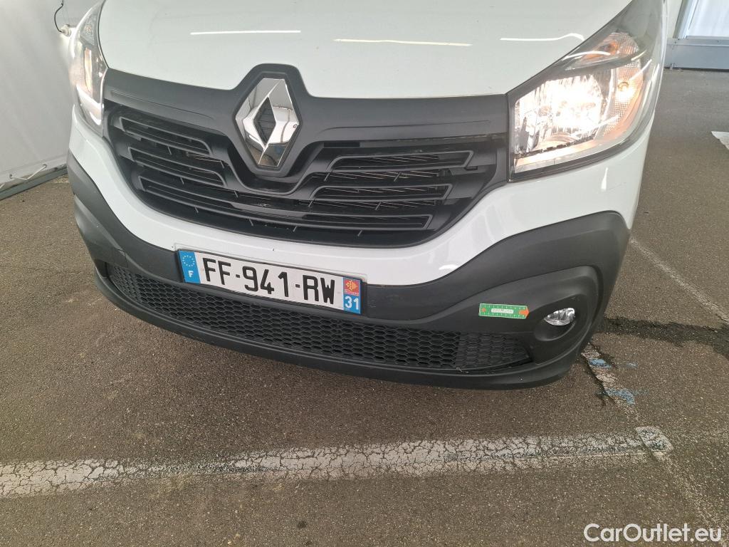  Renault  Trafic RENAULT  VU 4p Fourgon FG GCF L1H1 1000 dCi 95 E6 #114