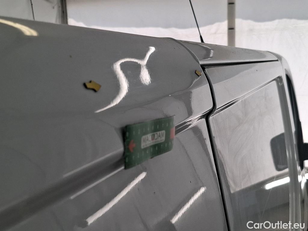  Renault  Trafic RENAULT  VU 4p Fourgon FG GCF L1H1 1000 dCi 95 E6 #5