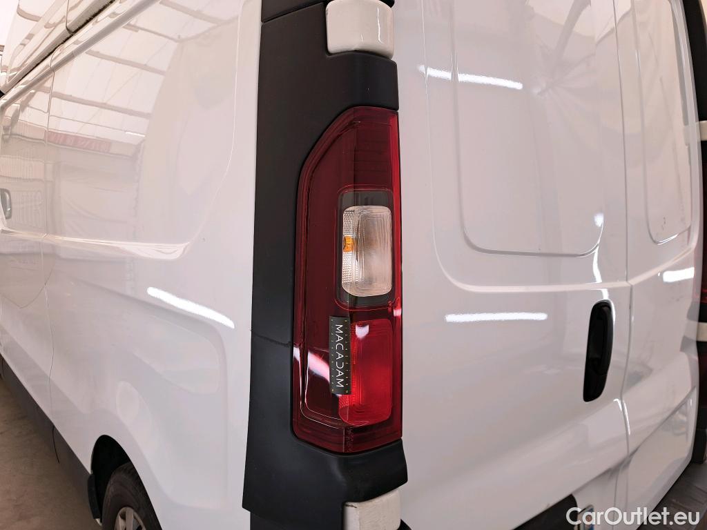  Renault  Trafic RENAULT  / 2019 / 4P / Fourgon tole NV FG GCF L2H2 1200 Energy dCi 145 #27