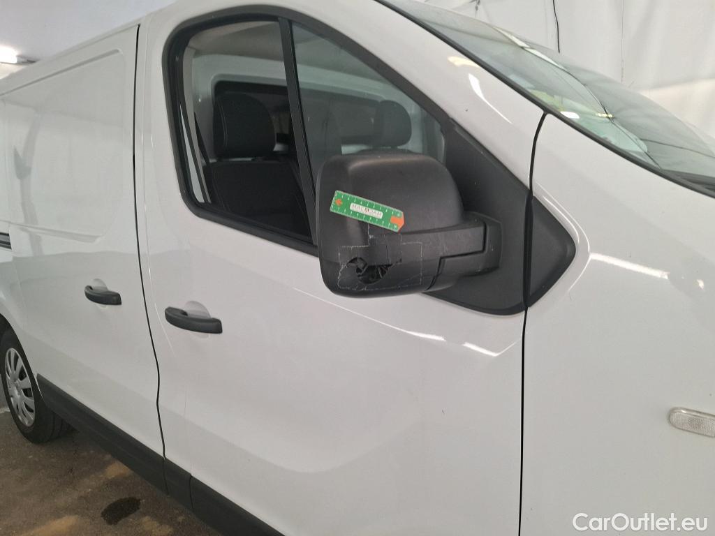  Renault  Trafic RENAULT  VU 4p Fourgon FG GCF L1H1 1000 dCi 95 E6 #32