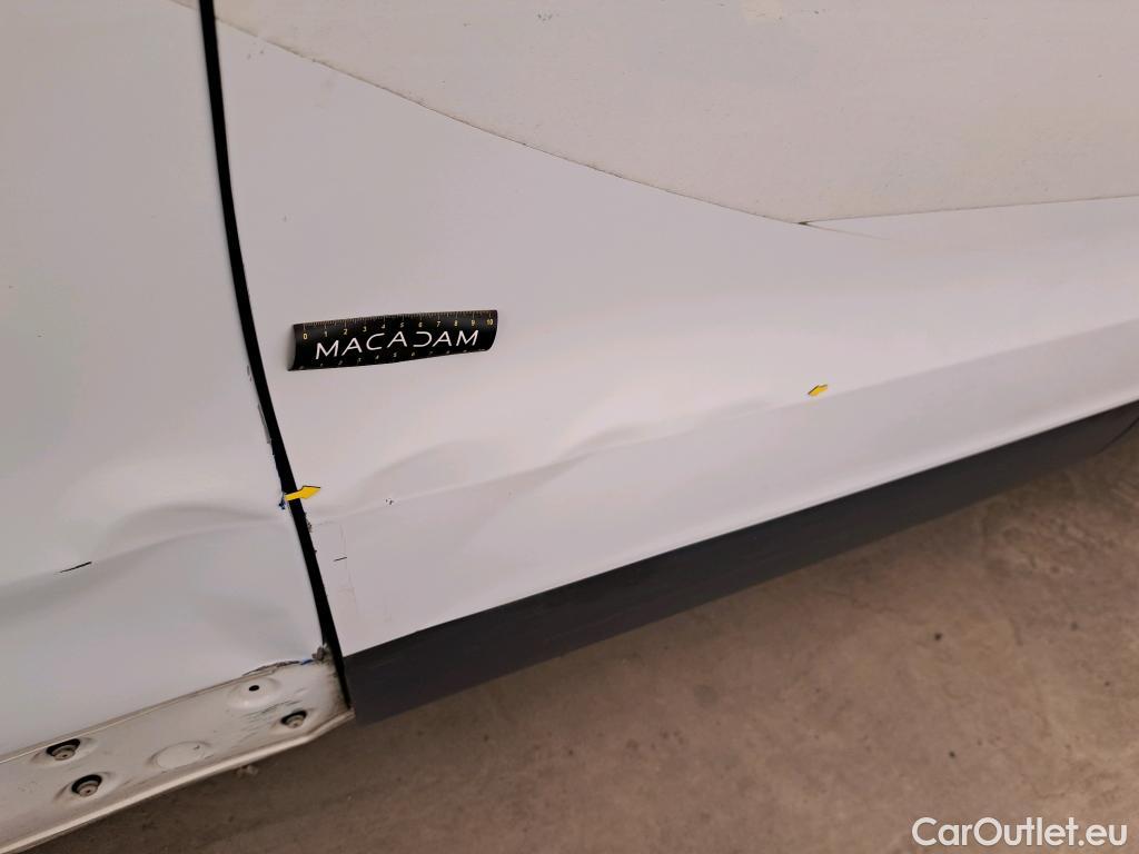  Renault  Trafic RENAULT  / 2019 / 4P / Fourgon tole NV FG GCF L2H2 1200 Energy dCi 145 #7