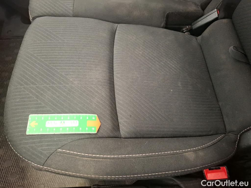  Renault  Trafic RENAULT  VU 4p Fourgon FG GCF L1H1 1000 dCi 95 E6 #86